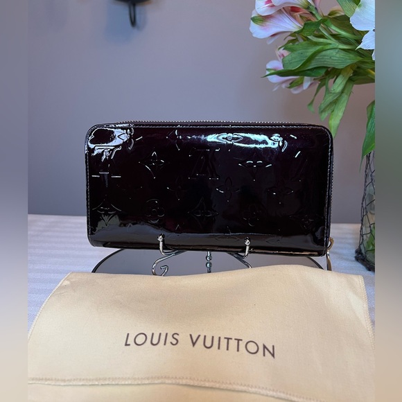 LOUIS VUITTON Amarante Monogram Burgundy Patent Leather Vernis Long Zippy Wallet - Picture 1 of 15